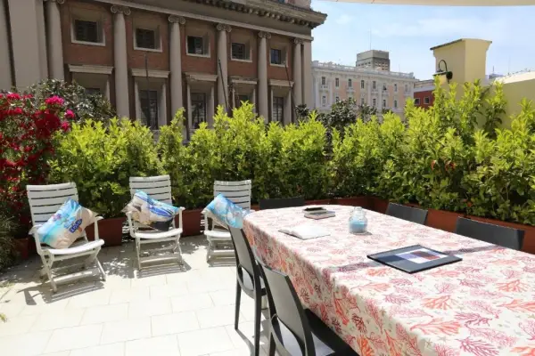 Albergo Del Centro Storico 10