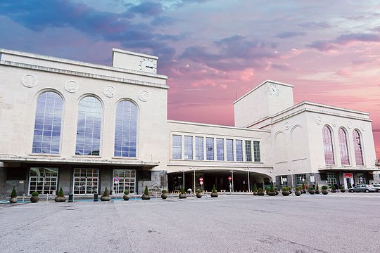 Tour image 9